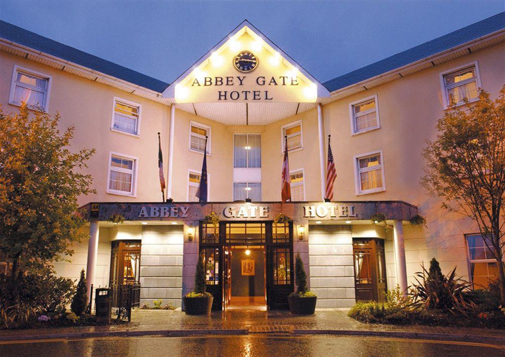 Tralee Central Hotel Bagian luar foto