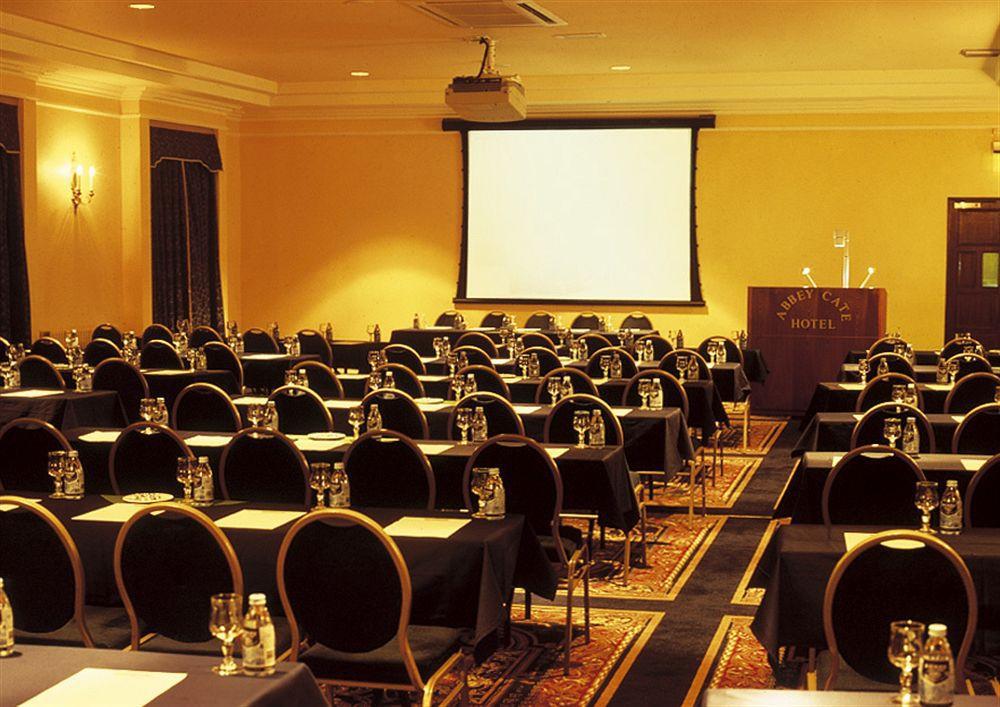 Tralee Central Hotel Bagian luar foto